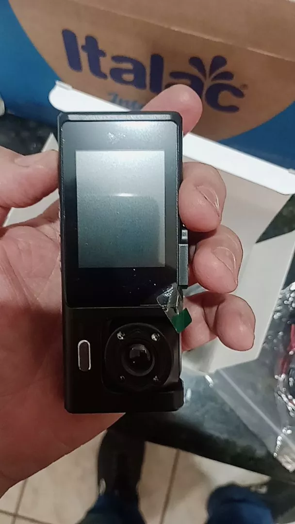 Foto de cliente da câmera veicular 3 lentes 9