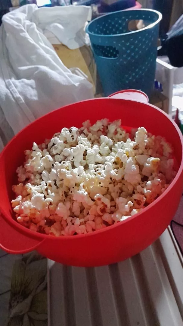 Pipoqueira de silicone em foto de cliente 7